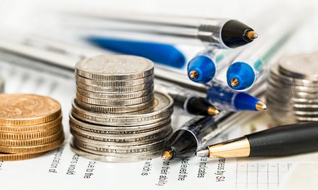 5 Ways Cash Envelopes Keep My Finances On Track – Giveaway